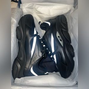 SOLD BRAND NEW Dior B22 Sneaker